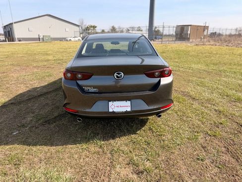New 2026 MAZDA MAZDA3 2.5 S Sedan w/ Preferred Pkg image 6