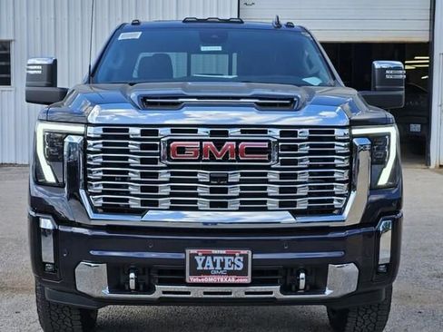 New 2026 GMC Sierra 2500 Denali w/ Denali Reserve Package image 2