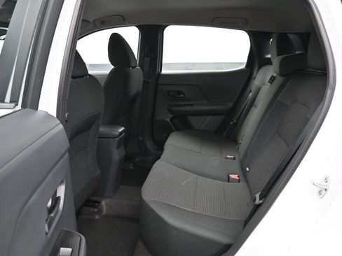 Used 2025 Nissan Kicks S AWD/4WD image 25