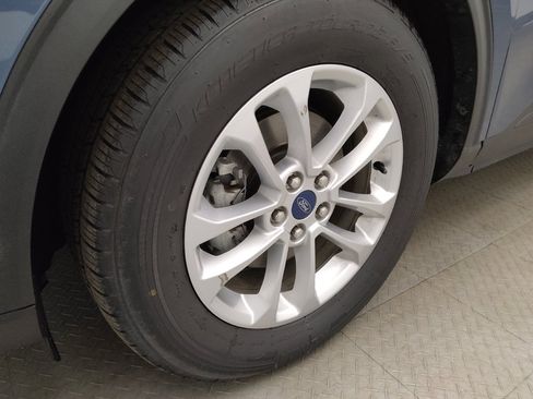 Used 2020 Ford Escape SE FWD image 31