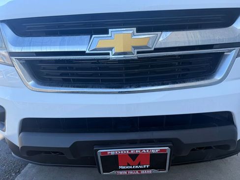 Used 2018 Chevrolet Colorado W/T w/ WT Convenience Package AWD/4WD image 11