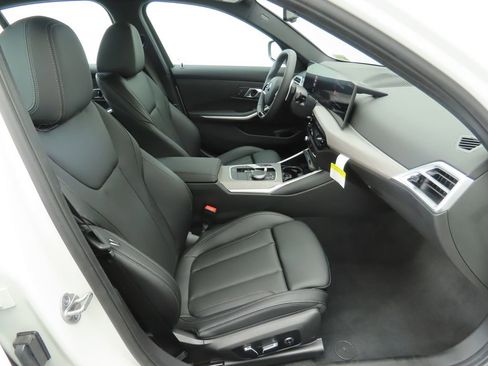New 2026 BMW 330i Sedan w/ Convenience Package image 20