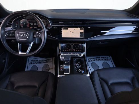 Used 2020 Audi Q8 image 25