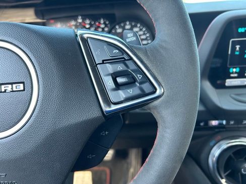 Used 2018 Chevrolet Camaro ZL1 image 29
