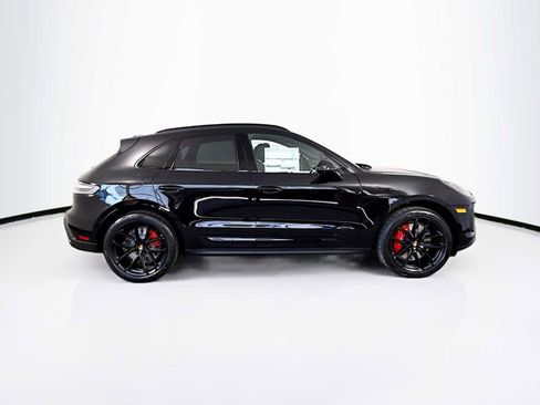 New 2025 Porsche Macan GTS image 8