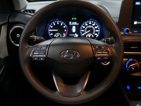 Used 2023 Hyundai Kona SEL image 13