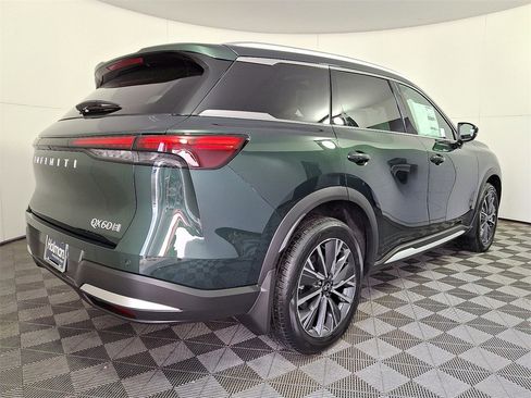New 2026 INFINITI QX60 Luxe image 6