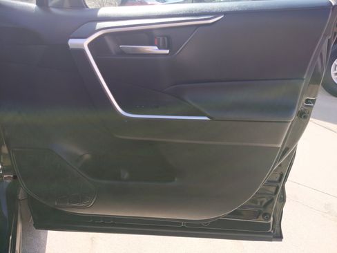 Certified 2024 Toyota RAV4 XLE w/ Convenience Package image 29