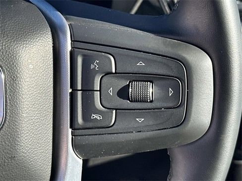 Used 2025 GMC Sierra 1500 SLT image 18