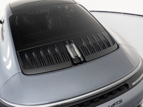 Certified 2025 Porsche 911 Carrera 4 GTS AWD/4WD image 51