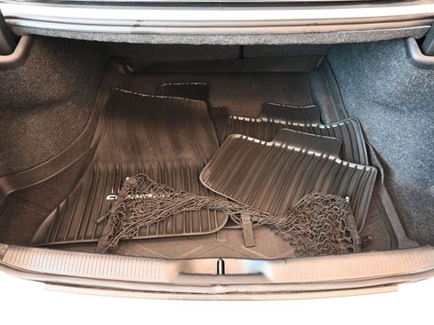 Used 2017 Dodge Charger SRT Hellcat w/ Harman/Kardon Audio Group image 11