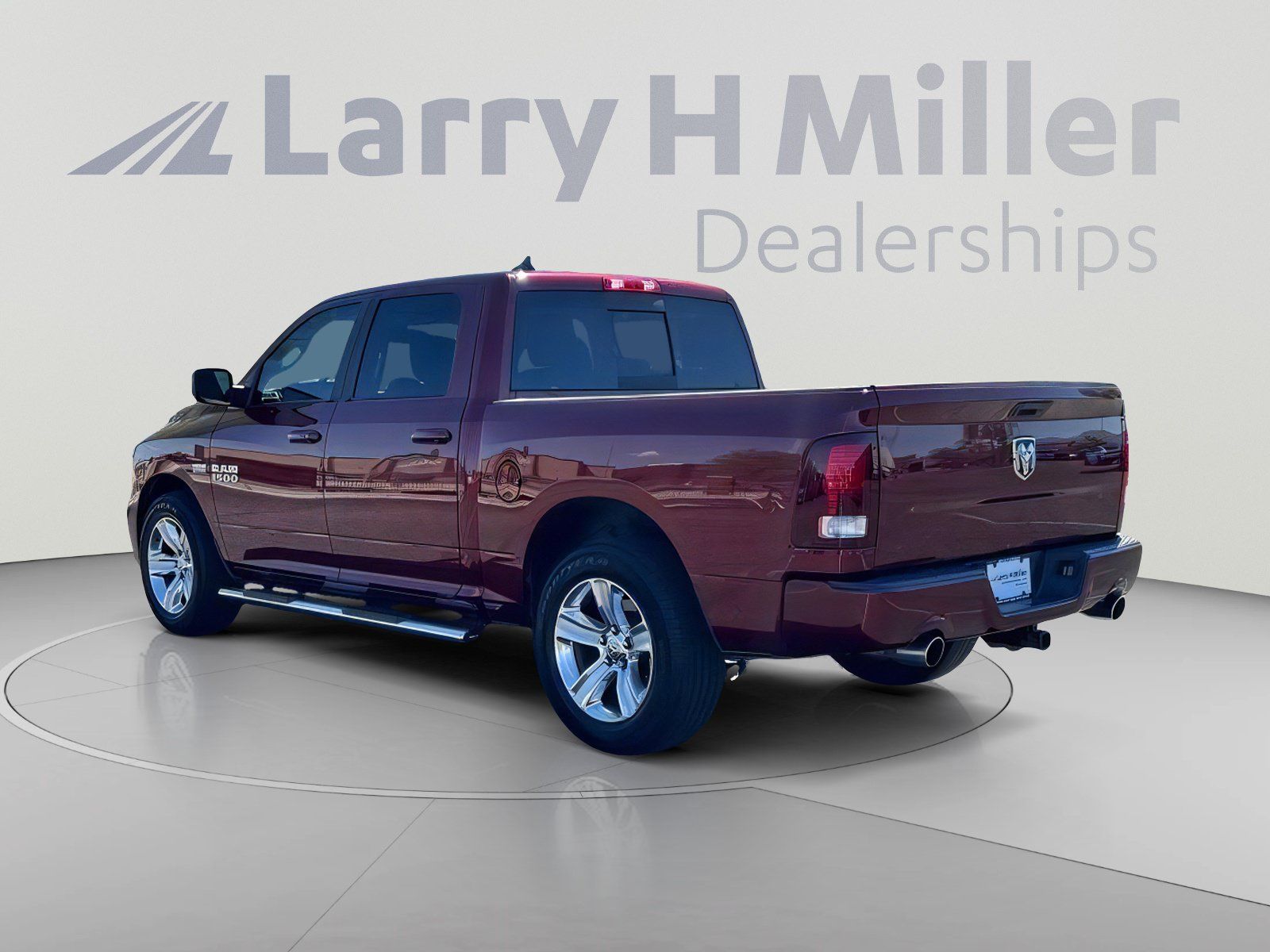 Used 2016 RAM 1500 Sport w/ Convenience Group RWD image 4