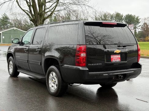Used 2013 Chevrolet Suburban LT w/ Luxury Package image 9