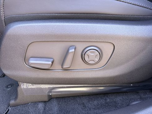 New 2026 Kia Carnival SX FWD image 28