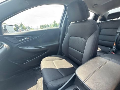 Used 2024 Chevrolet Malibu LT FWD image 24