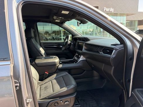 Used 2022 GMC Yukon Denali AWD/4WD image 20