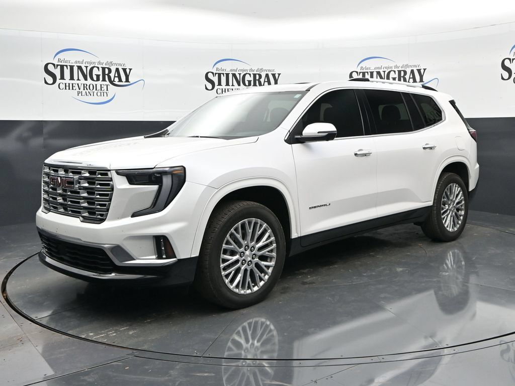 Used 2025 GMC Acadia Denali w/ LPO, Floor Liner Package FWD image 3