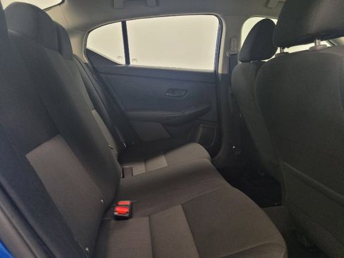 Used 2025 Nissan Sentra SV FWD image 19