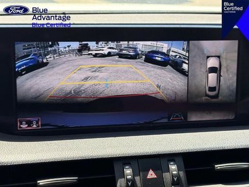 Used 2021 Lexus ES 300h w/ Luxury Package FWD image 31