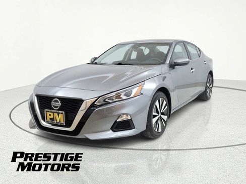 Used 2022 Nissan Altima 2.5 SV AWD/4WD image 3