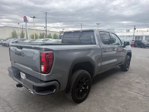 Used 2020 GMC Sierra 1500 Elevation w/ Elevation Value Package AWD/4WD image 5