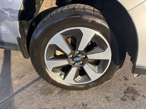 Used 2018 Subaru Forester 2.5i Limited image 37