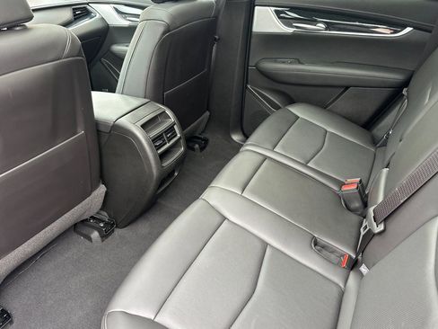 Used 2025 Cadillac XT5 Premium Luxury w/ Technology Package image 14