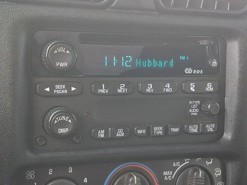 Used 2003 Chevrolet S10 Pickup LS w/ LS Preferred Equipment Group image 14