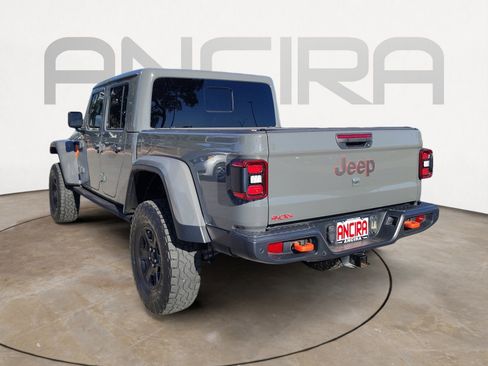 Used 2020 Jeep Gladiator Mojave image 12