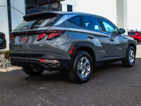 Used 2024 Hyundai Tucson SE image 6