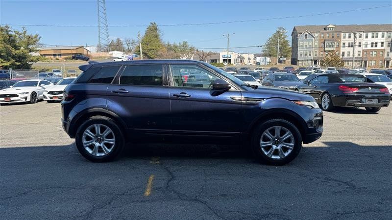 Used 2016 Land Rover Range Rover Evoque SE AWD/4WD image 6