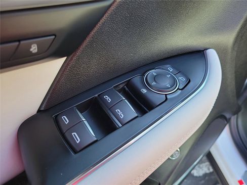 New 2026 Buick Envision Avenir image 20