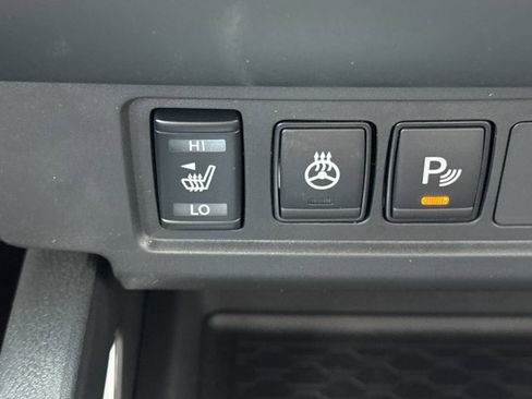 New 2026 Nissan Frontier SV image 16