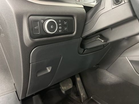 Used 2023 Ford Explorer XLT w/ Equipment Group 202A image 28