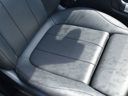 Used 2021 Mercedes-Benz GLA 250 4MATIC image 25