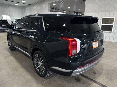 Used 2023 Hyundai Palisade Calligraphy w/ Winter Package AWD/4WD image 6