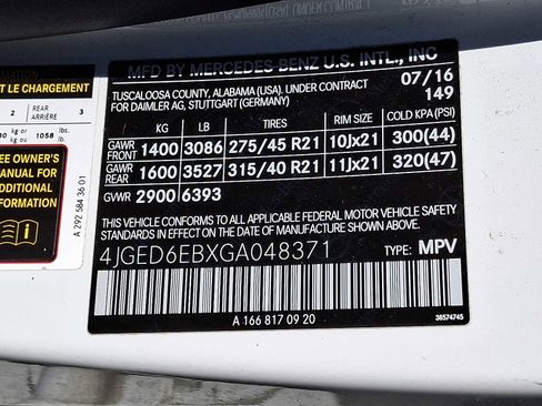 Certified 2016 Mercedes-Benz GLE 450 4MATIC Coupe image 27