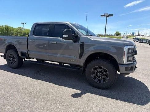 Used 2024 Ford F250 Lariat w/ Sport Appearance Package AWD/4WD image 10