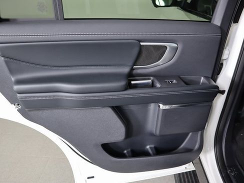 New 2025 Ford Expedition Platinum w/ Stealth Appearance Package image 15