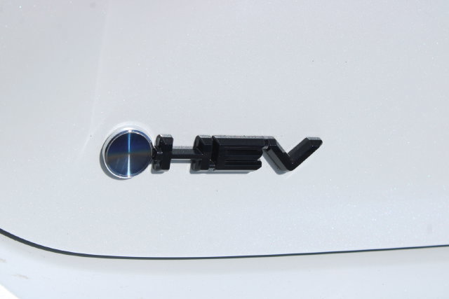 Used 2026 Toyota Camry XLE FWD image 7