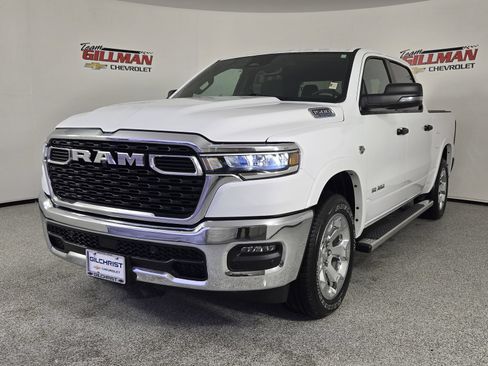 Used 2026 RAM 1500 Lone Star AWD/4WD image 3