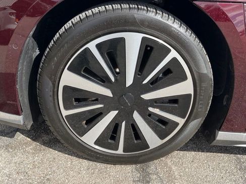 Used 2023 Lucid Air Touring image 11