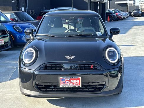 New 2026 MINI Cooper S image 2