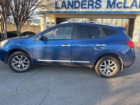 Used 2011 Nissan Rogue SV w/ SL Pkg image 1