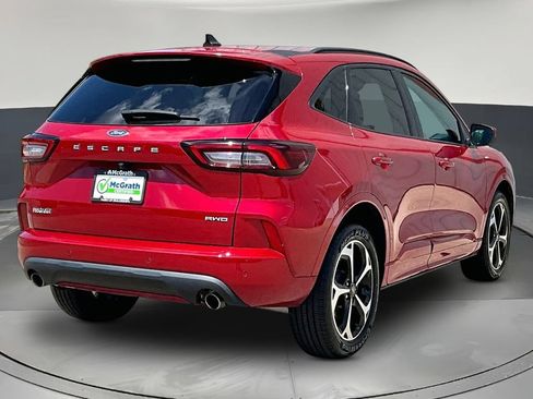 Used 2023 Ford Escape ST-Line Select w/ Tech Pack #2 AWD/4WD image 7