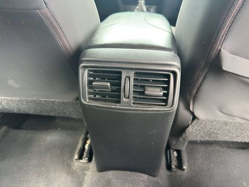 Used 2020 Nissan Rogue Sport S FWD image 16
