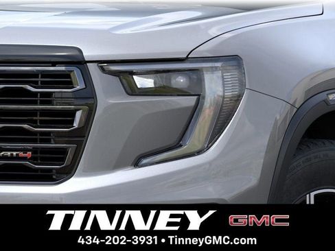 New 2026 GMC Acadia AT4 w/ Luxury Package AWD/4WD image 10