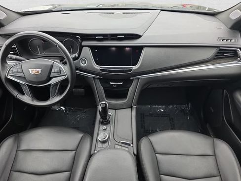 Used 2020 Cadillac XT5 Premium Luxury AWD/4WD image 9