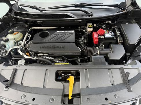 Used 2023 Nissan Rogue SV image 27