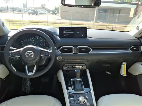 New 2025 MAZDA CX-5 AWD 2.5 S w/ Premium Plus Pkg image 5